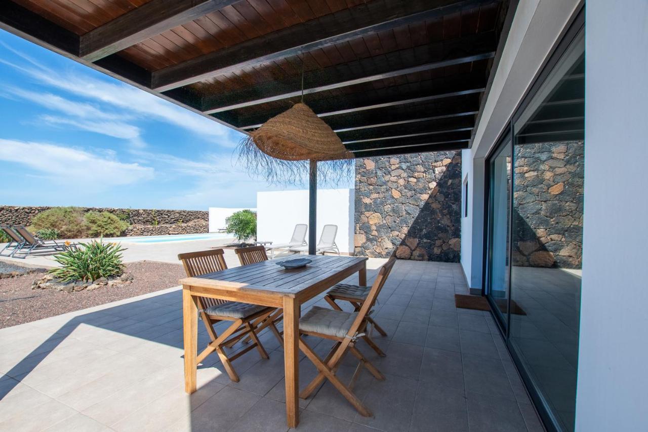 North Shore Villas, Villa Makai, Heated & Shared Pool Lajares Exterior photo